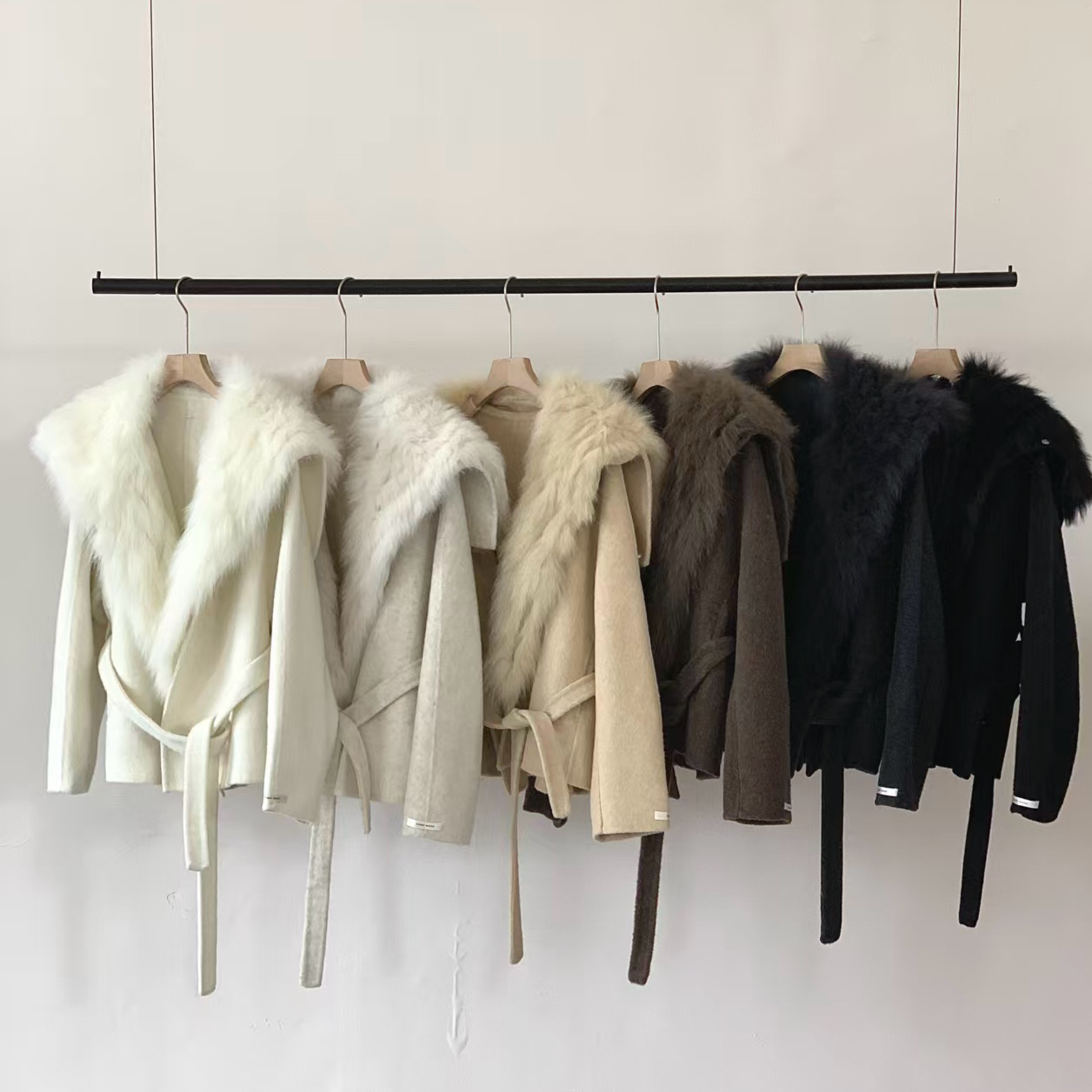 多多轻奢,可拆卸狐狸毛领,礼品四件套)（含70绵羊毛）YC900