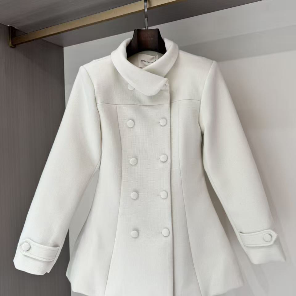 L多 STU多IO亮亮家-冬上新气质优雅设计领双排扣羽绒服ys1-9527