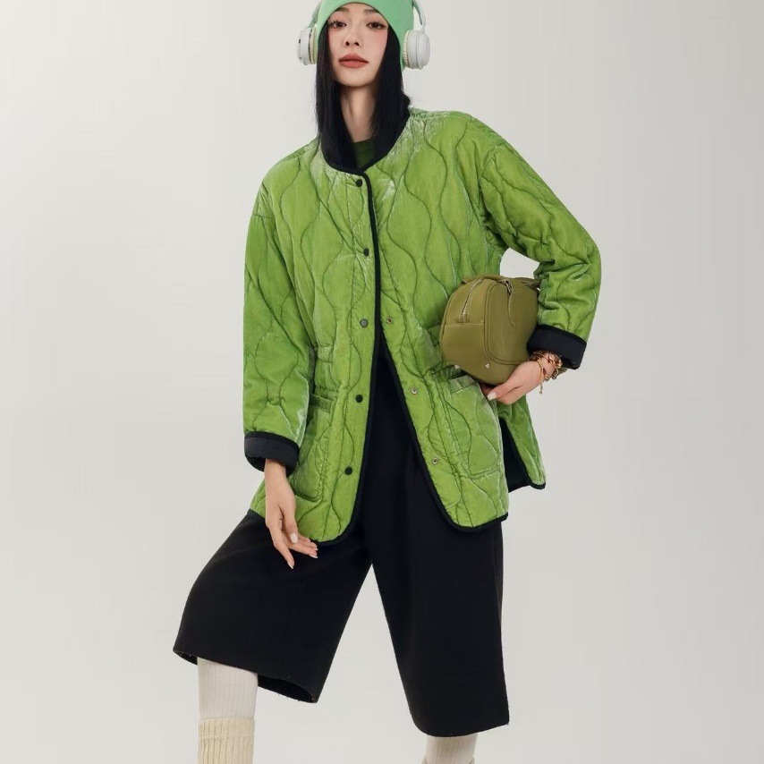 多多设计感羽绒服女2025冬修身显瘦两面穿保暖羽绒服外套8806