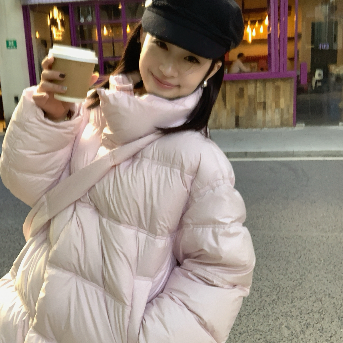 多多感冬天韩女中长款百搭好穿保暖羽绒服外套(配包包)Y258094