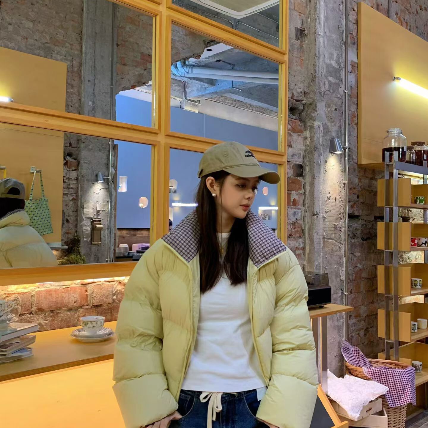 多多新2025冬季新款韩系超蓬松百搭短款90绒保暖羽绒服外套d1306