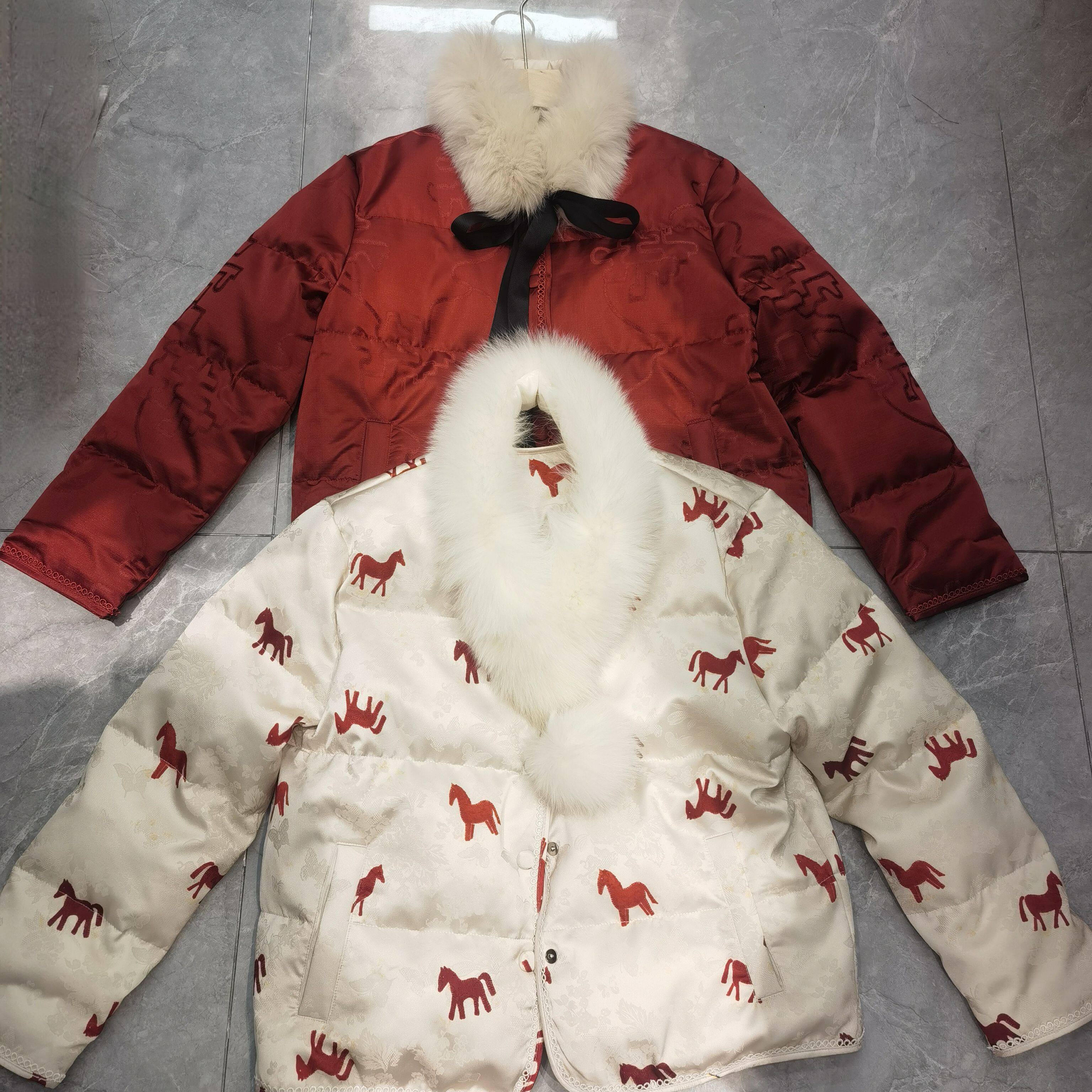 多多小众羽绒服(配毛领狐狸毛真毛可拆卸)(含90白鸭绒)25988