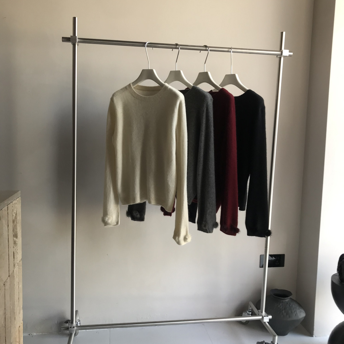 多多年货上新新年红袖口毛球撞色线迹慵懒风保暖毛衣827