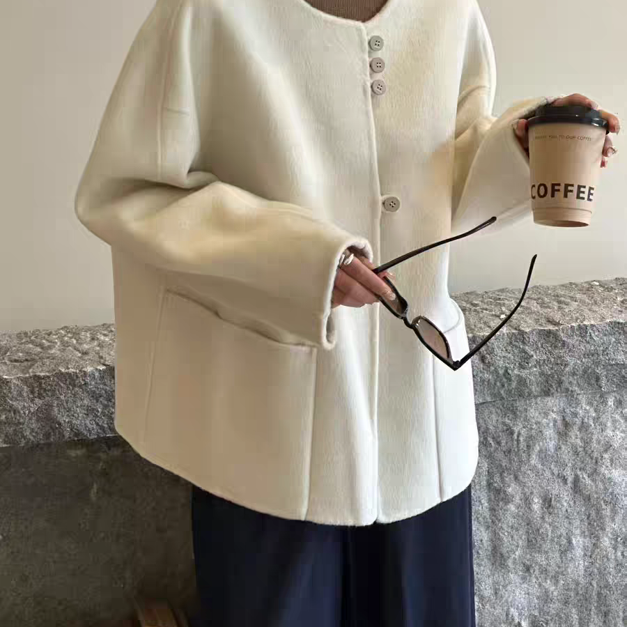 多IHUAYI-显瘦百搭圆领单排扣双面女短款羊毛外套（含10羊绒）881