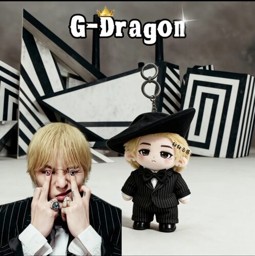 【公仔】权志龙同款GD2026新款造型毛绒玩具G-Dragon黑条纹西装