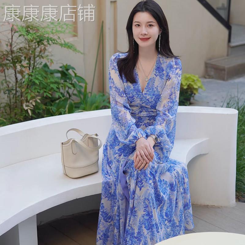 法式蓝色碎花长袖洋装女2026夏季新款轻奢名媛女神范雪纺长裙子