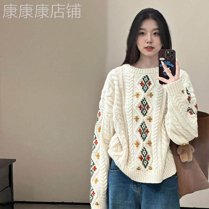 白色费尔岛毛衣女秋季穿搭2025新款高级感慵懒宽松韩系针织衫上衣
