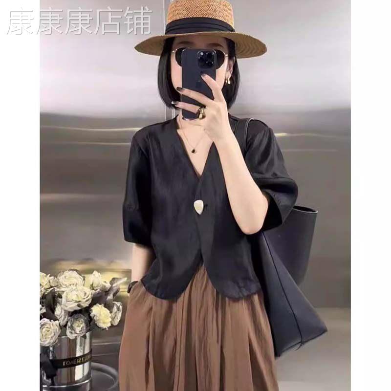 灯笼袖醋酸缎面衬衫女士夏季欧货薄款一粒扣短袖开襟外套V领短款