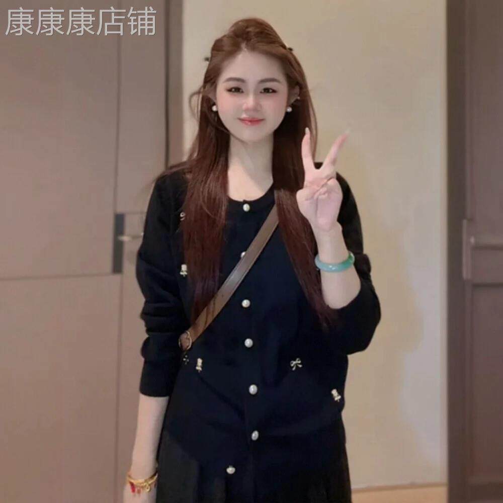 黑色针织开衫外套女秋冬2026年新款大码显瘦蝴蝶结毛衣打底衫上衣