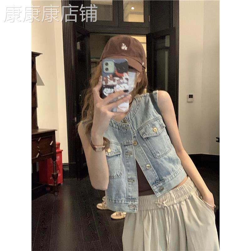 欧洲站复古短款牛仔背心马甲外套女2026年新款宽松无袖背心上衣潮