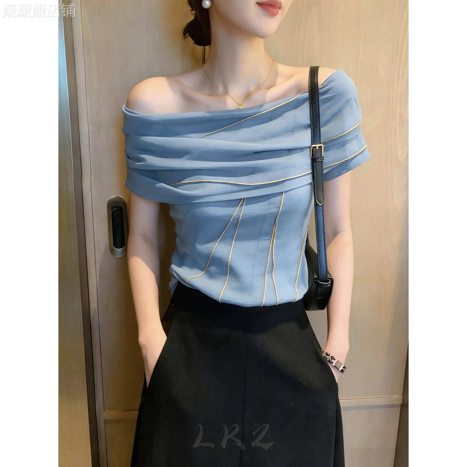 法式高级感简约慵懒松弛感小众设计一字肩百搭显瘦蓝色时尚上衣女