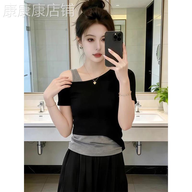 黑色假两件短袖T恤女夏季欧货时尚斜肩修身显瘦百搭款设计感上衣