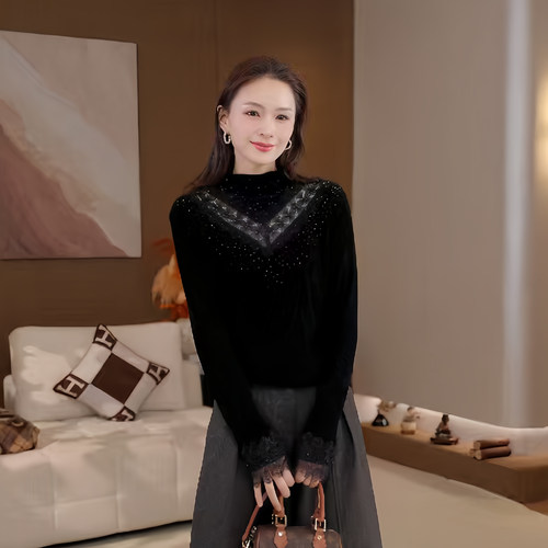 豆豆DA【星空】天鹅绒小立领亮钻上衣女秋冬厚蕾丝袖打底26QM3807