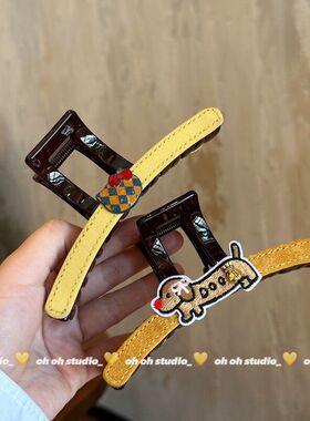 【实拍】早春个性黄色系刺绣腊肠狗kt抓夹洋气显白高级鲨鱼夹ins