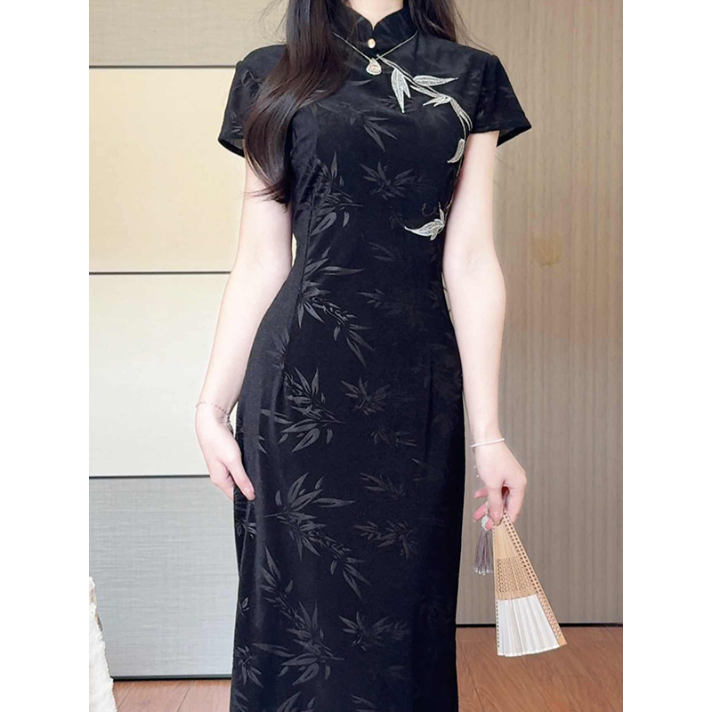 2025年春季花改良旗袍