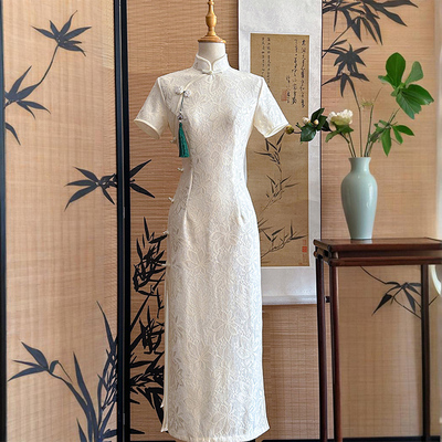 新中式旗袍2025夏季香槟色