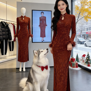 国风冬季新中式气质感红色新年战袍改良旗袍女冬装拼装高端连衣裙