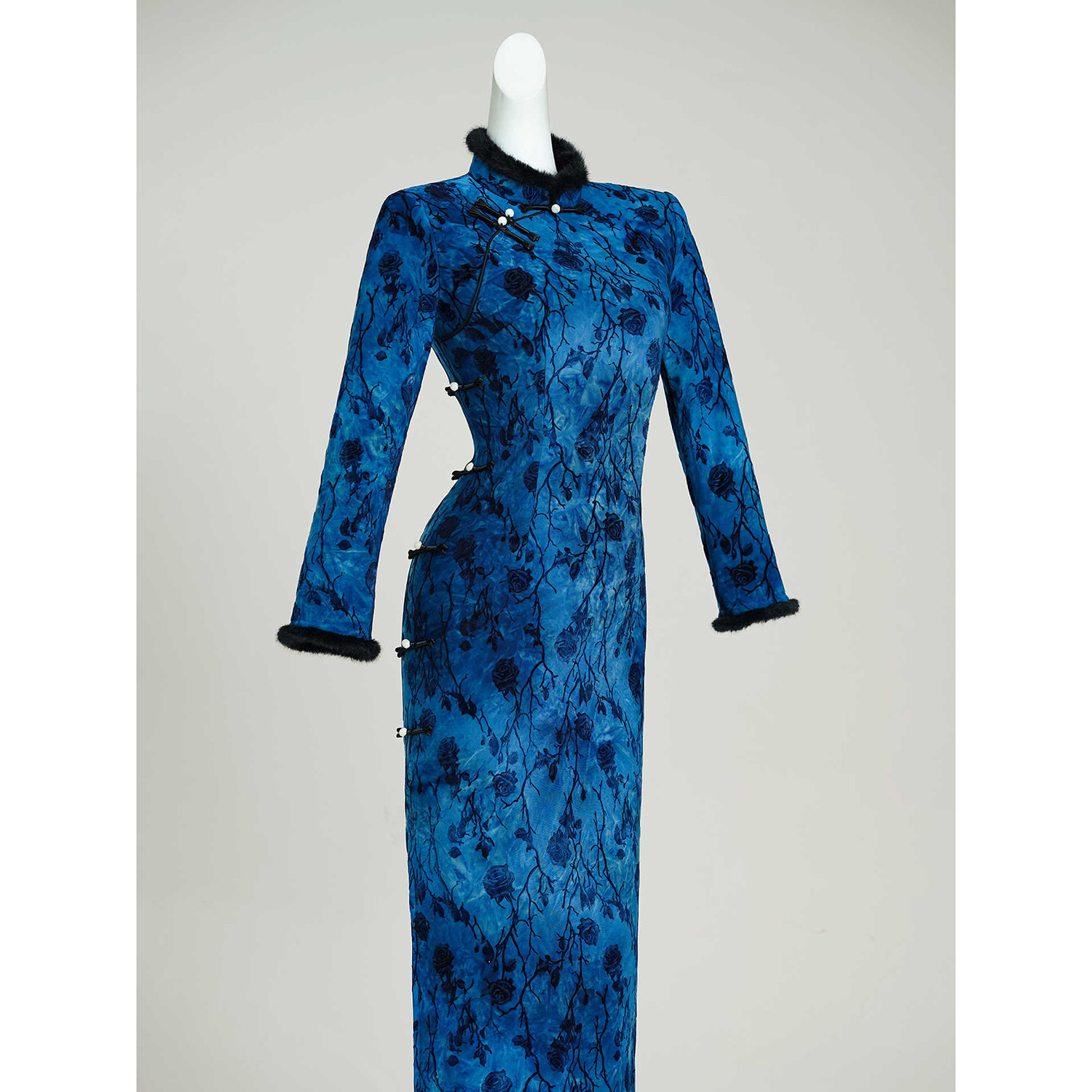 蓝色改良款新中式旗袍长袖连衣裙