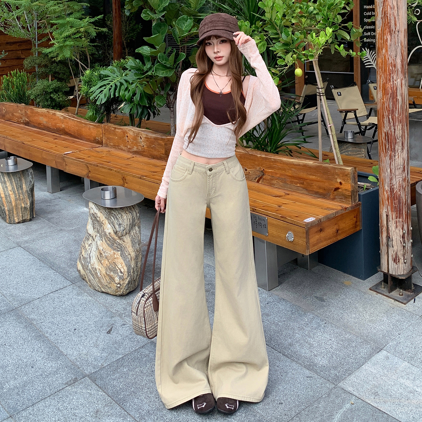 TRYOLO【北岛日记】微喇牛仔裤女新款复古不贴腿百搭显瘦喇叭裤子