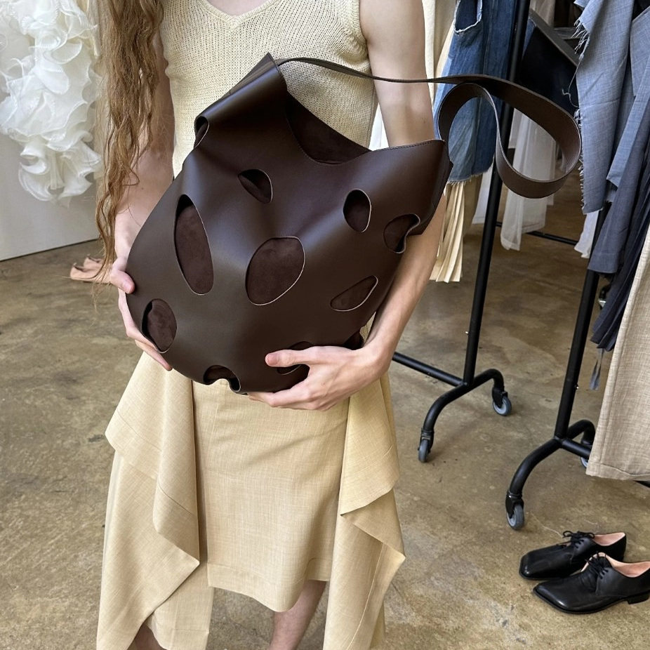 高级感植鞣软皮复古手提镂空hobo女式轻奢小众高级感通勤托特包,箱包皮具/热销女包/男包,通用款女包,淘宝优惠券,粉丝福利购,淘宝优惠卷