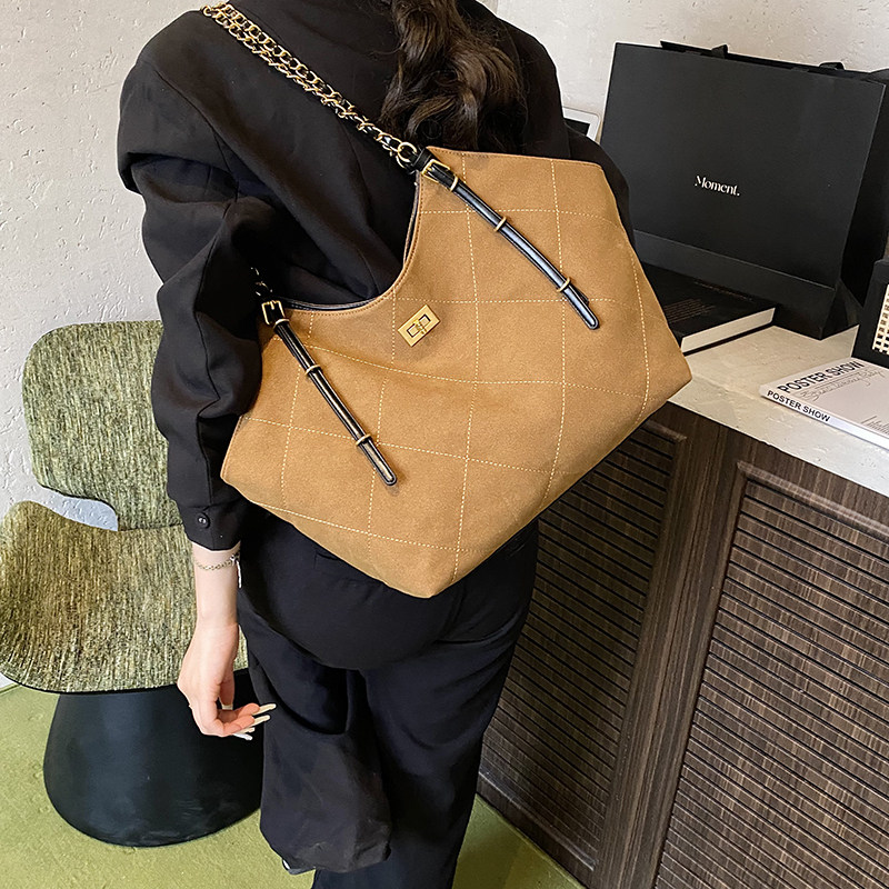 韩版大容量通勤托特包包女2025新款复古麂皮腋下包通勤单肩手提包