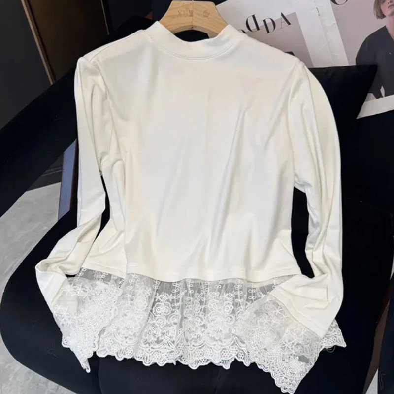 缇诗田半高领蕾丝打底衫
