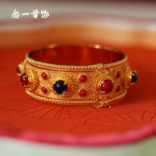 镀金复刻花丝手镯镶嵌天然宝石传家之宝复刻明制嵌宝石明代
