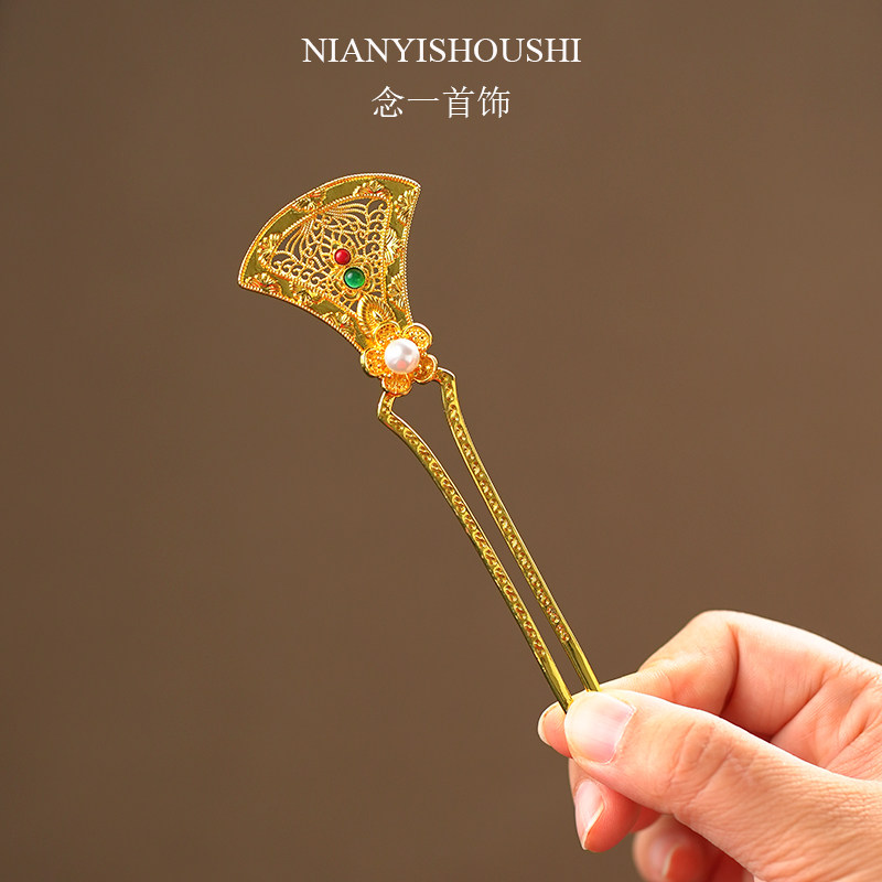 铜镀金华贵茂盛发梳唐风发饰嵌宝石发梳扇形簪子复刻首饰发梳梳篦