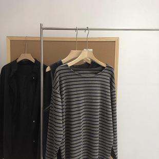 磨毛软糯t恤女 纸片人大圆领宽松显瘦长袖 很好看 咖蓝条纹