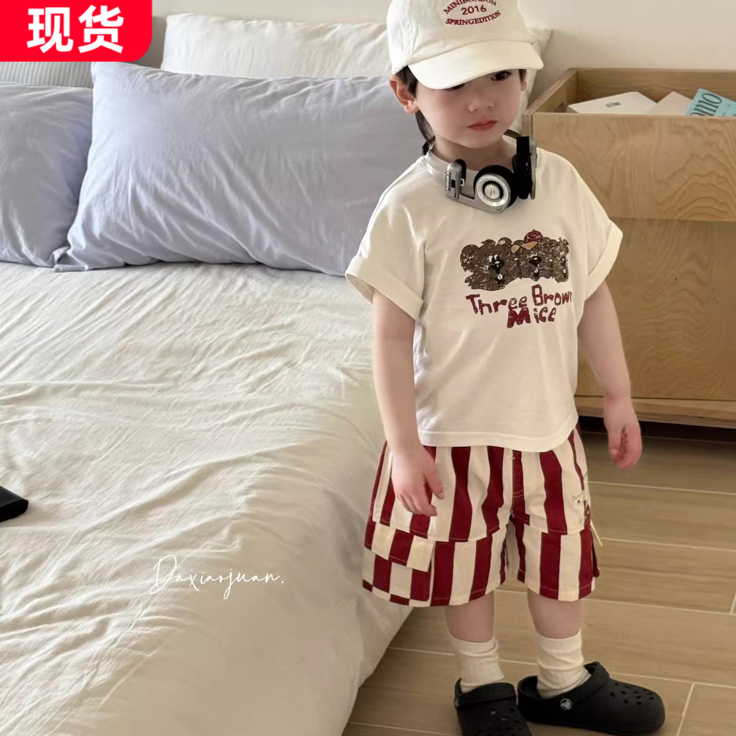 大小卷夏季男童纯棉印花薄款短袖T恤卡通字母个性T恤条纹工装短裤
