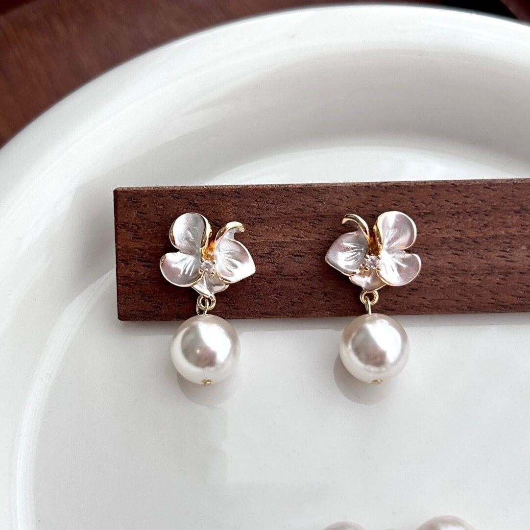 s925银针施家珍珠耳环小众设计百合花耳钉女轻奢高级感气质耳饰,饰品/流行首饰/时尚饰品新,耳钉,淘宝优惠券,粉丝福利购,淘宝优惠卷
