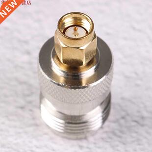 Une pièce N prise femelle à SMA prise mâ