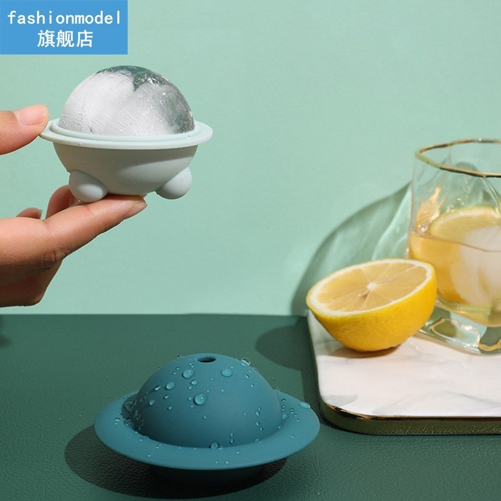 1pcs Whiskey Ice Ball Mold Silicone Beverage Ice Cube Maker
