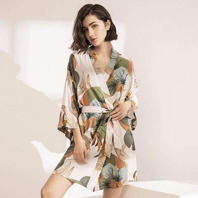2022 Spring New Ladies Silk Satin Thin Robe Comfort Fresh St