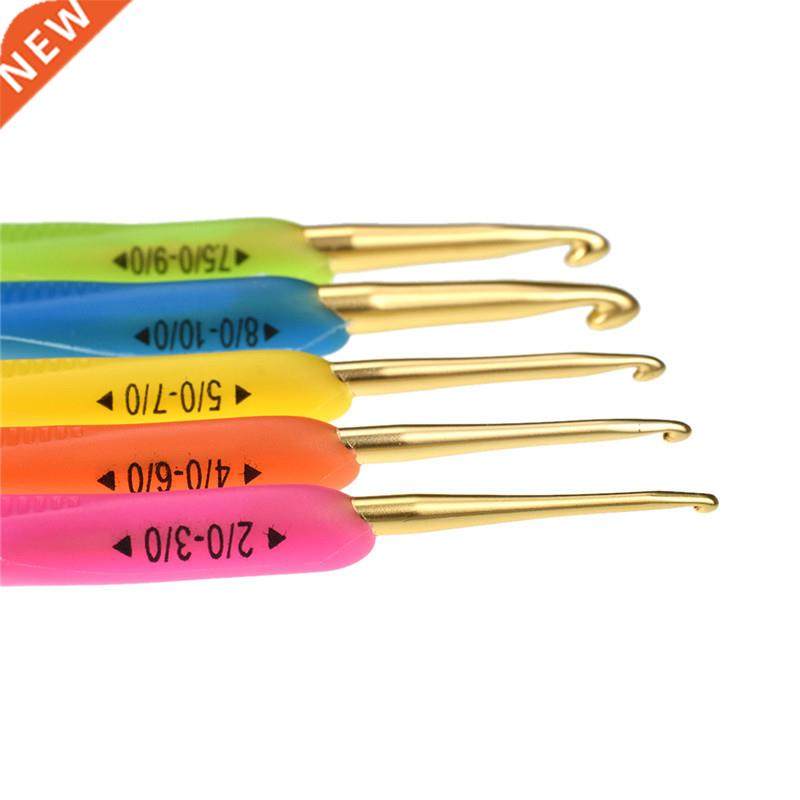 1pc Colored Plastic Crochet Hooks Silicone Handle Gold Doubl