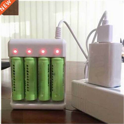 USB Output 4 Slots Battery Charger Short Circuit Protection