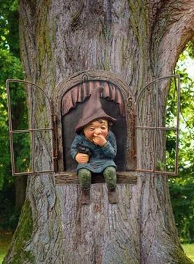 Tree Sculpture Elf Out The Door Tree Hugger Naughty Garden G