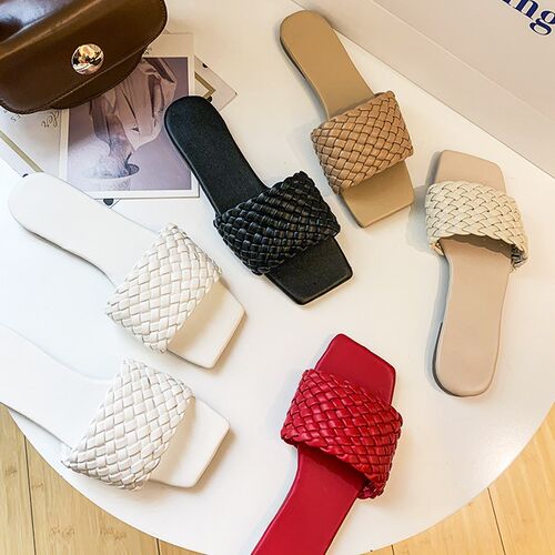 Women Temperament Slippers Braided Design Charm Open-toe Set