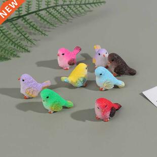 8 Pieces Small Statue Figurine Ornament Miniatures Children