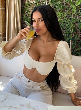 Cryptographic Square Collar Fashion Wave Lantern Sleeve Blou