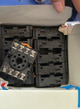 台湾松菱CKC F083A 继电器底座 用于AH3-3时 议价