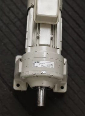 ALTAX进口减速电机，型号CNHM05-5097-B-43 议价