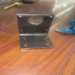 立柱支架,液压马达支架,立柱支架,长度大小看照片,钢(议价)