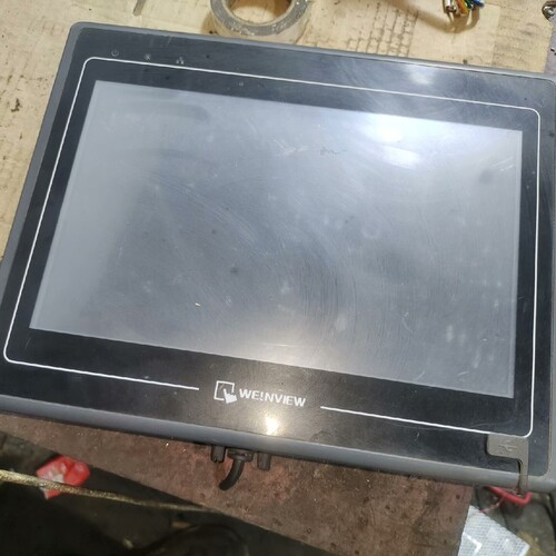 威纶通 MT6100i v2WV，功能正常，成色如图，左下角 议价