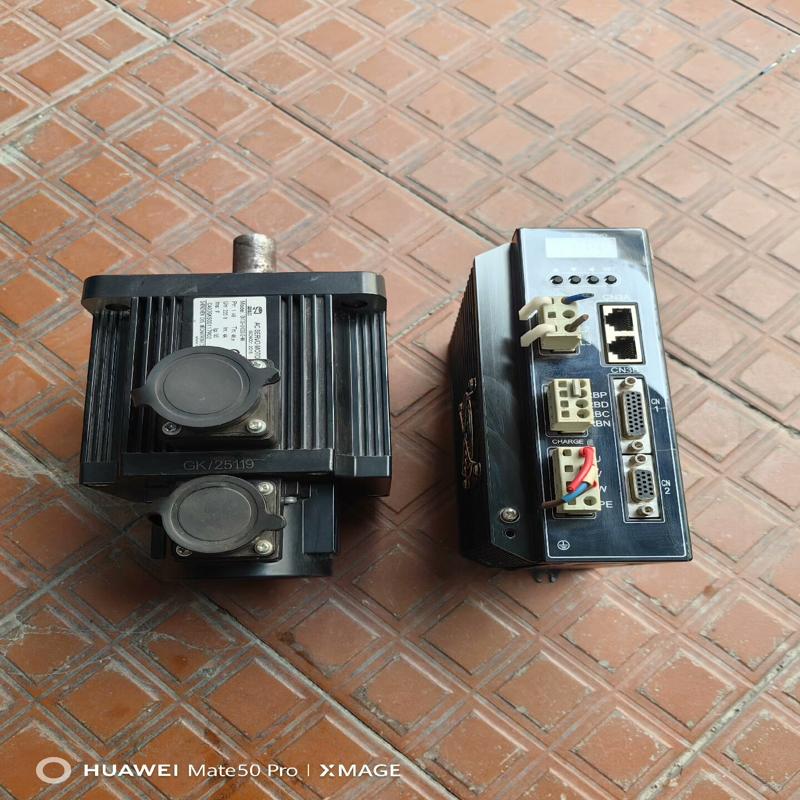 迪维迅伺服套装处理  驱动器:DS200S-M-5V(议价)