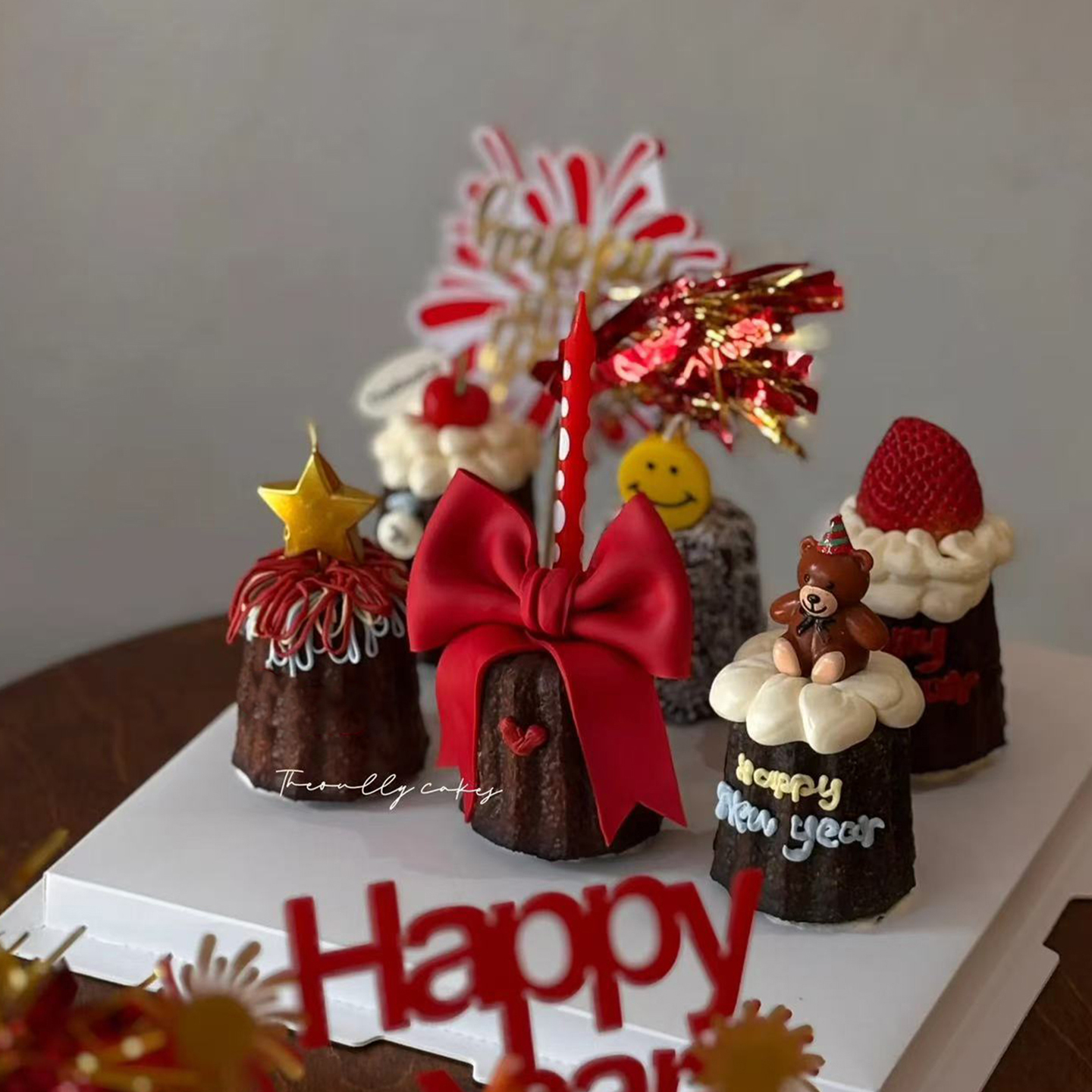 2026新年主题跨年夜可露丽蛋糕