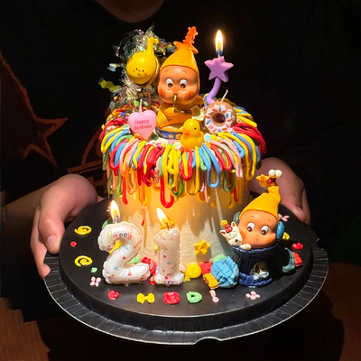 卡通生日星星人蛋糕装饰