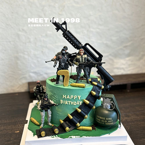 吃鸡军事部队主题蛋糕装饰特种兵机枪M16AK47模型男孩生日摆件