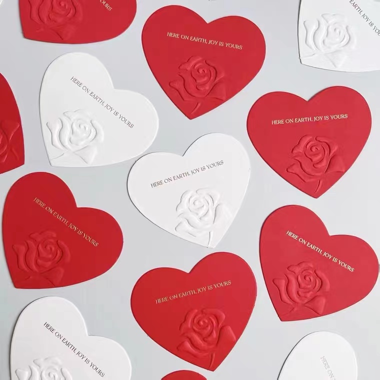 七夕情人节蛋糕装饰红色爱心