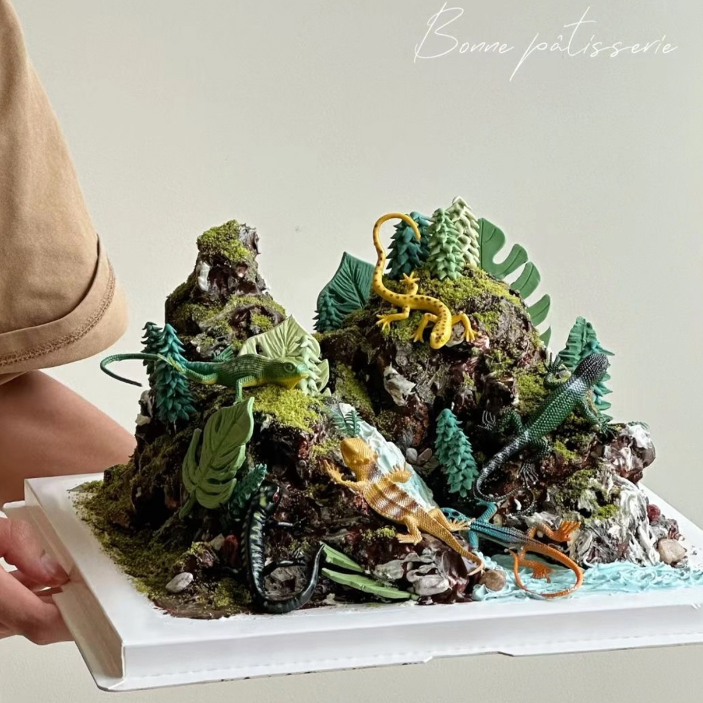 男士生日蜥蜴世界微景观蛋糕装饰
